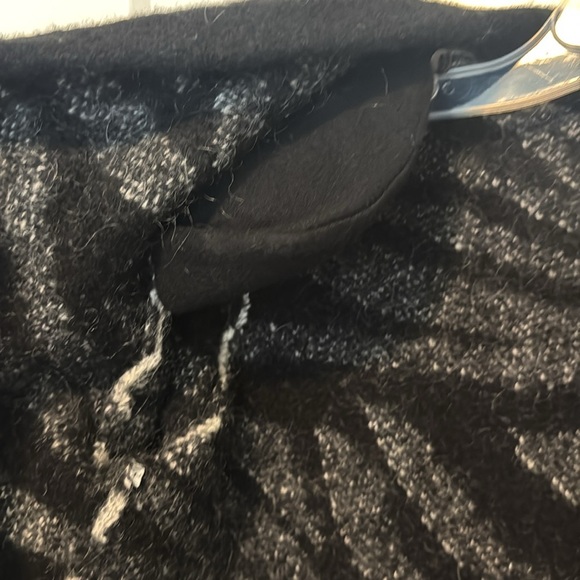 Ronny Kobo Collection Black and White Zebra Teddy Jacket - Picture 10 of 13